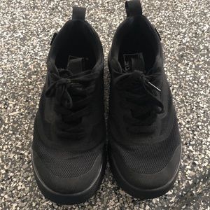 Vans 8.5 Worn Once Ultra Range, Ultra Cush